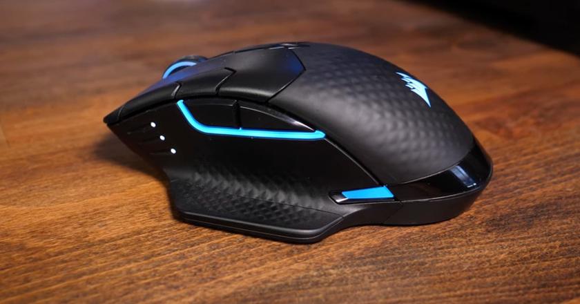 Corsair Dark Core RGB Pro gamingmuis onder de 100