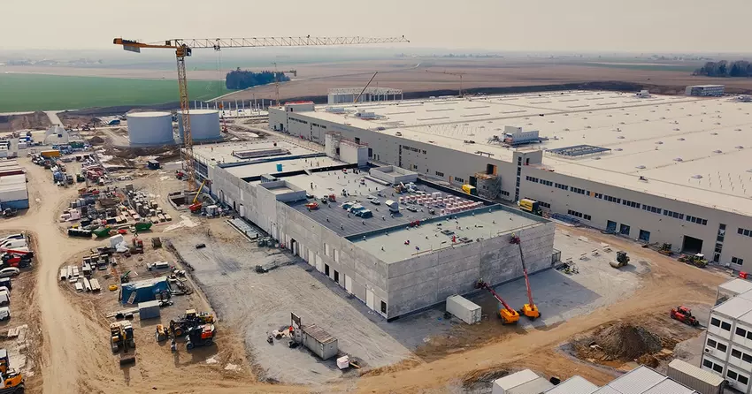 Energiecentrum, servicecentrum en brandweerkazerne