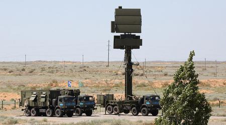 Oekraïense verdedigingstroepen op de Krim hebben een zeldzame Russische 48Ya6-K1 Podlyot vernietigd, die wordt gebruikt met de S-300 en S-400 luchtverdedigingssystemen.