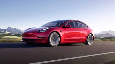 Tesla onthult documentatie over 48-V batterijarchitectuur aan externe bedrijven