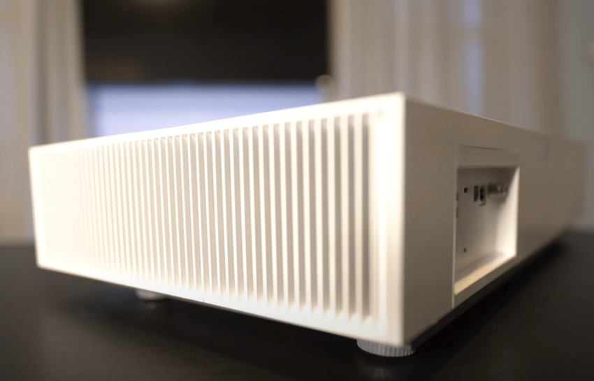 LG HU85LA projector test en review