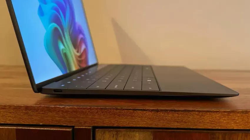 Dell XPS 13 vs Apple Macbook Air M4