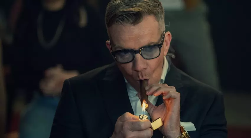 Netflix heeft de eerste beelden onthuld van Guy Ritchie's dramaserie The Gentlemen, gebaseerd op de populaire film uit 2019.