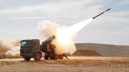 Spanje heeft 16 SILAM-lanceerinrichtingen besteld, gebaseerd op het Israëlische PULS-raketsysteem, dat ballistische raketten kan gebruiken met een bereik tot 300 kilometer.