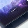 Zonnepaneel op de achterkant van Lenovo Yoga-laptop