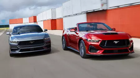 De verkoop van de Ford Mustang in de VS is gedaald tot een historisch dieptepunt, terwijl de elektrische Mustang Mach-E een record heeft gebroken.
