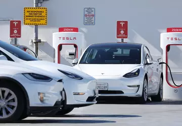 Tesla is vannacht 56 miljard dollar ...