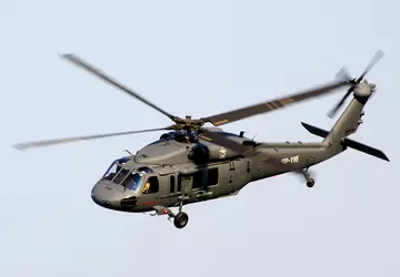 Tsjechische vrijwilligers willen een Amerikaanse UH-60 ...