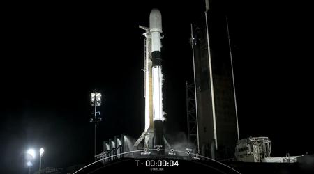 SpaceX heeft al een nieuw record gevestigd voor de meeste lanceringen in een jaar - het bedrijf heeft 62 missies voltooid en 80 procent van de vracht van de aarde naar de ruimte gestuurd.