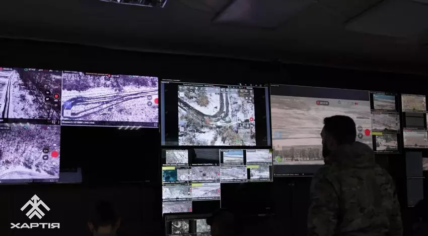 Het Oekraïense leger voerde de eerste succesvolle operatie uit waarbij uitsluitend grond- en luchtdrones waren betrokken.