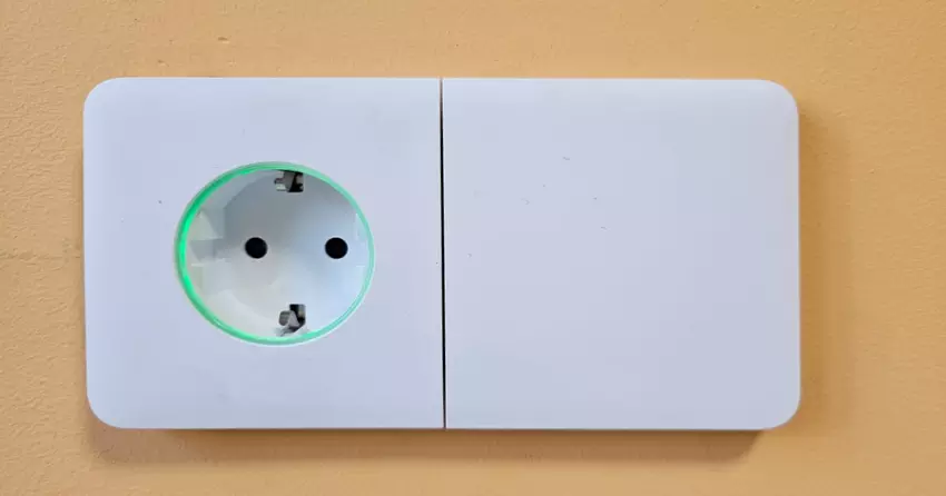 Hoe ik 14 Ajax slimme schakelaars (en 5 stopcontacten) installeerde in een driekamerappartement