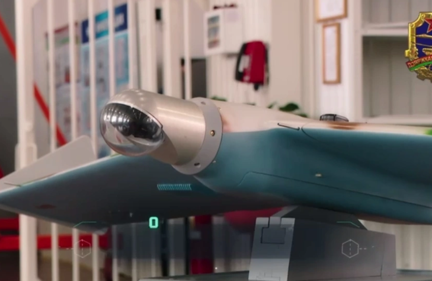 Belarus presenteert de Chekan-B drone die kan opereren in zwermmodus