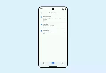 Een vereenvoudigde Google Maps-bodembalk verschijnt op ...