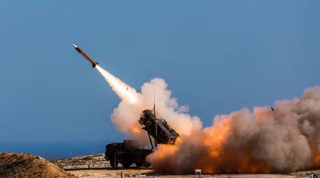 Duitsland zal $3,42 miljard uitgeven om 500 onderscheppingsraketten voor Patriot en 120 IRIS-T raketten voor Eurofighter Typhoon te kopen.