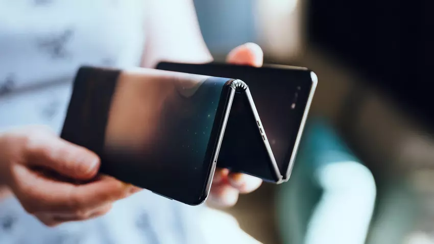 Insider: Huawei werkt aan een drievoudig opvouwbare smartphone, de noviteit wordt in de zomer getoond