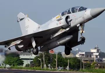 Taiwan moderniseert Mirage 2000-5 gevechtsvliegtuigen vanwege ...