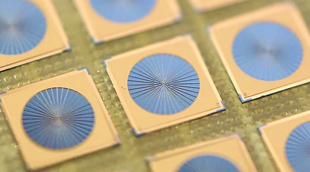 Japanse ingenieurs verhogen het vermogen van halfgeleiderlaser 10 keer zodat deze metaal kan snijden