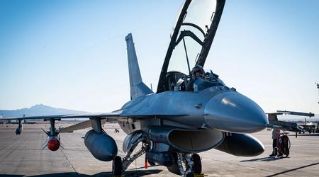 VS integreert Harpoon-raket in F-16 gevechtsvliegtuig via nieuwe methode