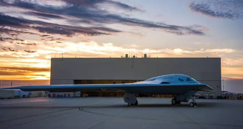 Northrop Grumman is van plan het eerste contract voor de productie van B-21 Raider kernbommenwerpers eind 2023 te gunnen.