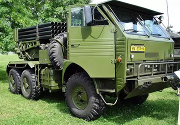 Oekraïense strijdkrachten nemen Roemeense APR-40 meervoudige ...