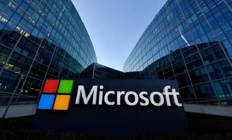 Bloomberg: Microsoft staat voor een nieuwe ...