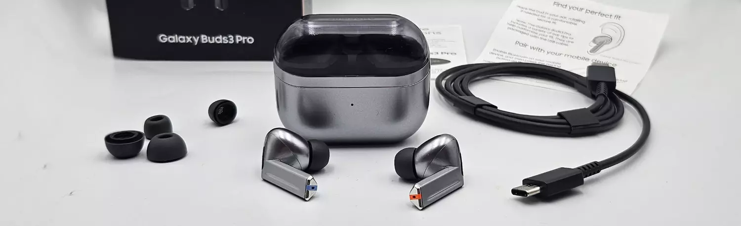 Een vreemde eend in de bijt: review van het vlaggenschip van de TWS hoofdtelefoons Samsung Galaxy Buds 3 Pro