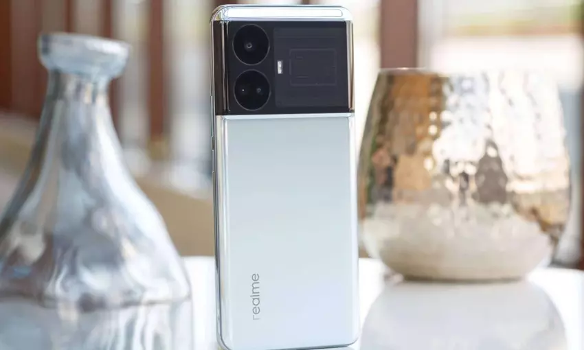 Realme GT Neo 6 SE smartphone ontwerp uitgelekt