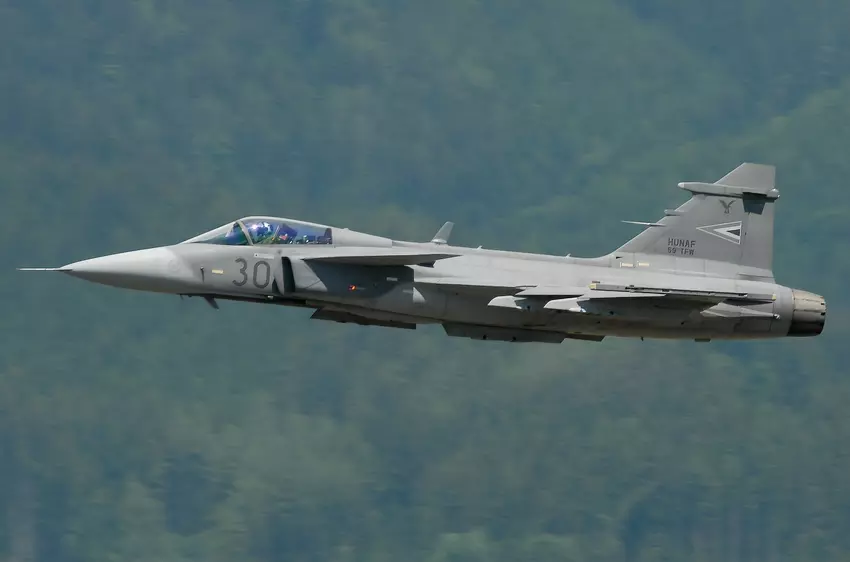 Zweden geeft mogelijk binnenkort toestemming voor levering van Saab JAS 39 Gripen-gevechtsvliegtuigen van de vierde generatie aan Oekraïne