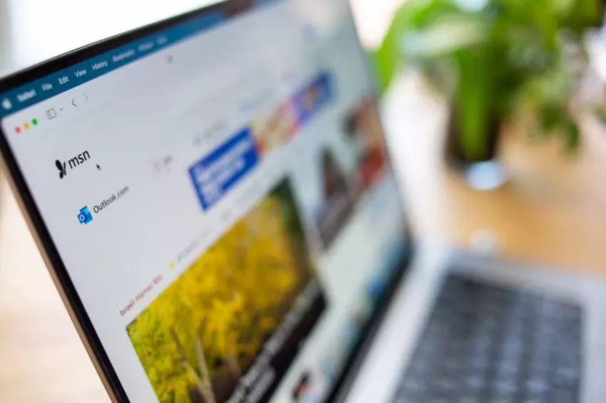 CNN bekritiseerde Microsoft voor het verspreiden van onjuist nieuws op MSN-portaal nadat het redacteuren had vervangen door kunstmatige intelligentie