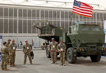 HIMARS, Stinger MANPADS, TOW draagbare luchtverdedigingssystemen ...