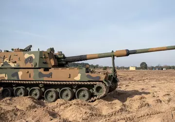 Korea verbetert K9A1 Thunder 155mm zelfrijdende ...