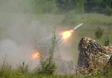 Oekraïense grenswachten tonen zeldzame beelden van ...