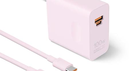 Huawei SuperCharge Max met 100W vermogen, twee USB-poorten en een prijs van $42 is nu te koop
