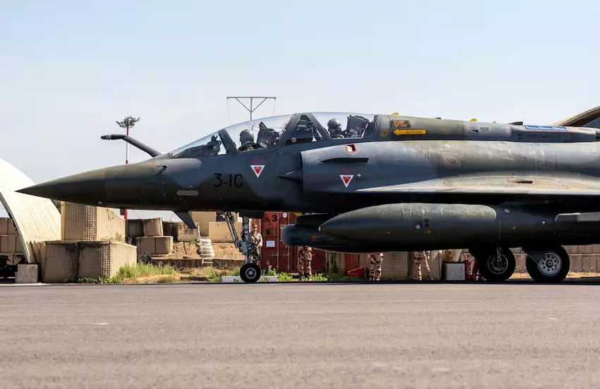 Frans gevechtsvliegtuig bereidt vertrek uit Tsjaad voor