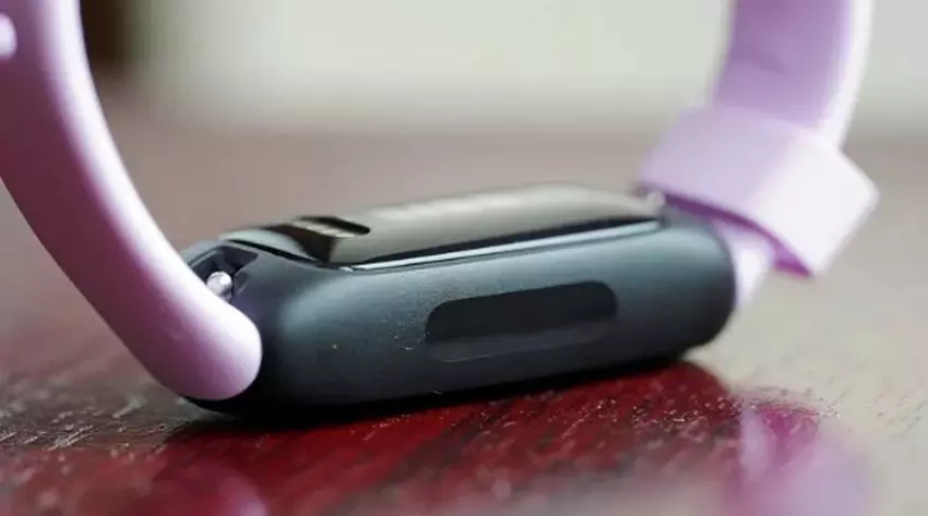 Xiaomi Smart Band 9 vs Fitbit Inspire 3