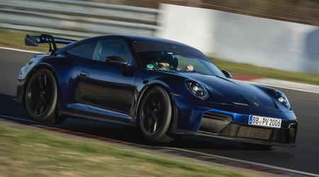Porsche 911 GT3 heeft een nieuw record "Nürburgring" gevestigd voor auto's met een handgeschakelde versnellingsbak