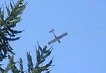 Onbekende vliegtuigachtige drones omzeilden het Russische ...