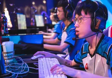 "Je zult opgroeien en dan zul ...