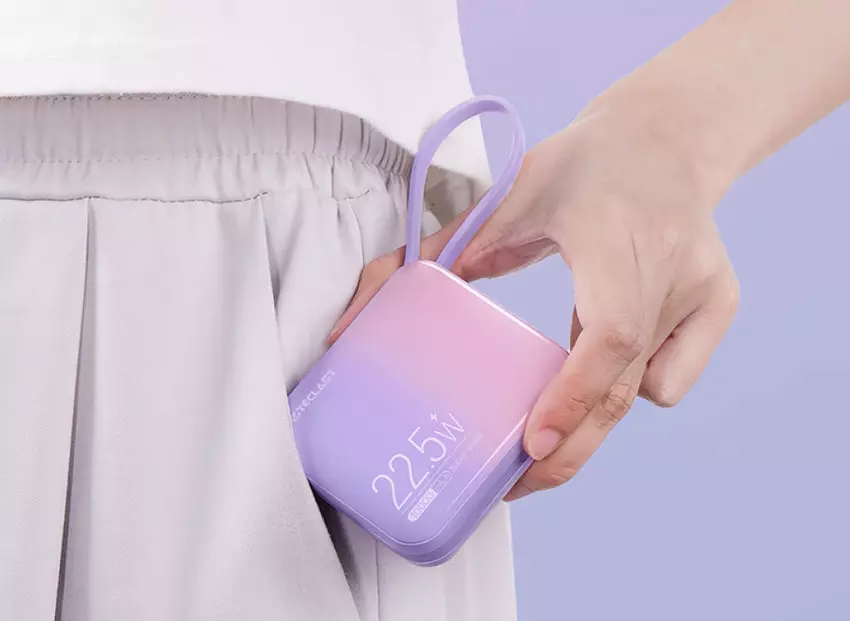 Teclast M10 Pro: 10.000mAh compacte batterij met twee kabels, twee poorten en 22,5W vermogen voor $19