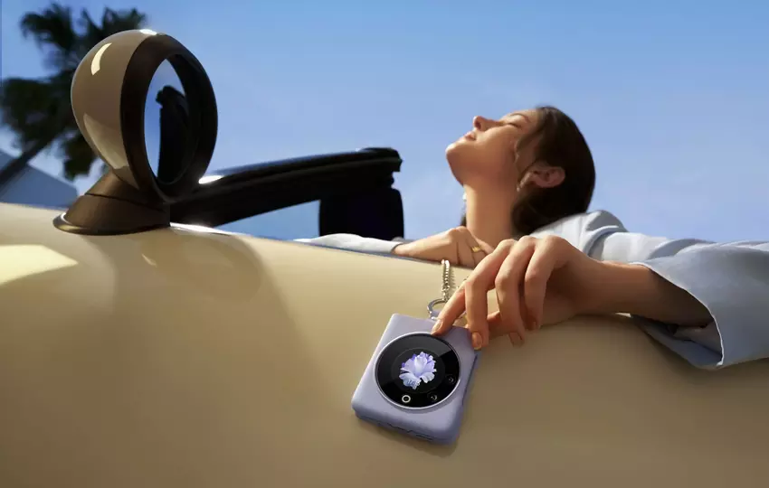 Tecno Phantom V Flip: twee OLED-schermen, MediaTek Dimensity 8050-chip, 64 MP camera en 4000 mAh batterij met 45 W opladen voor €700