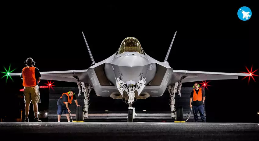 Pratt & Whitney heeft $887,9 miljoen ontvangen om onderdelen te kopen voor de F135 motor voor het vijfde generatie F-35 Lightning II gevechtsvliegtuig.