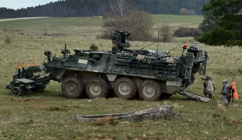 De VS bereiden een nieuw militair hulppakket voor Oekraïne voor, dat clustermunitie en Bradley- en Stryker-gevechtsvoertuigen zal omvatten.