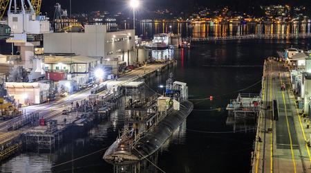 De Amerikaanse marine zal 80 miljoen dollar uitgeven voor de reparatie van de nucleair aangedreven aanvalsonderzeeër USS Connecticut, die zwaar beschadigd raakte na een aanvaring met een onderwaterberg in de Zuid-Chinese Zee.
