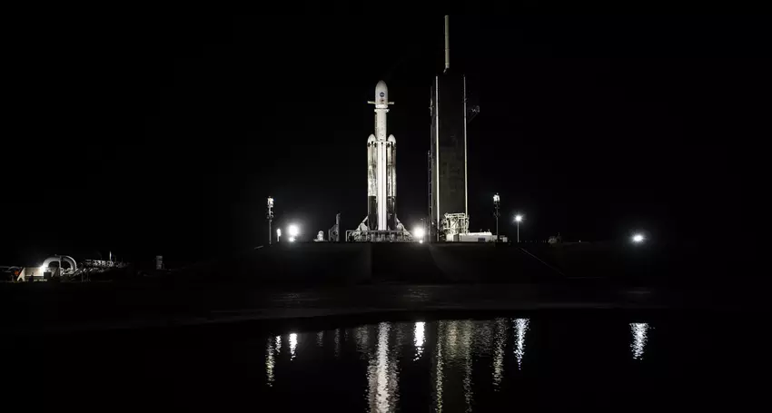 NASA kon de Psyche-sonde niet naar de metalen asteroïde Psyche sturen vanwege ongeschikte weersomstandigheden voor de lancering van de Falcon Heavy-raket.