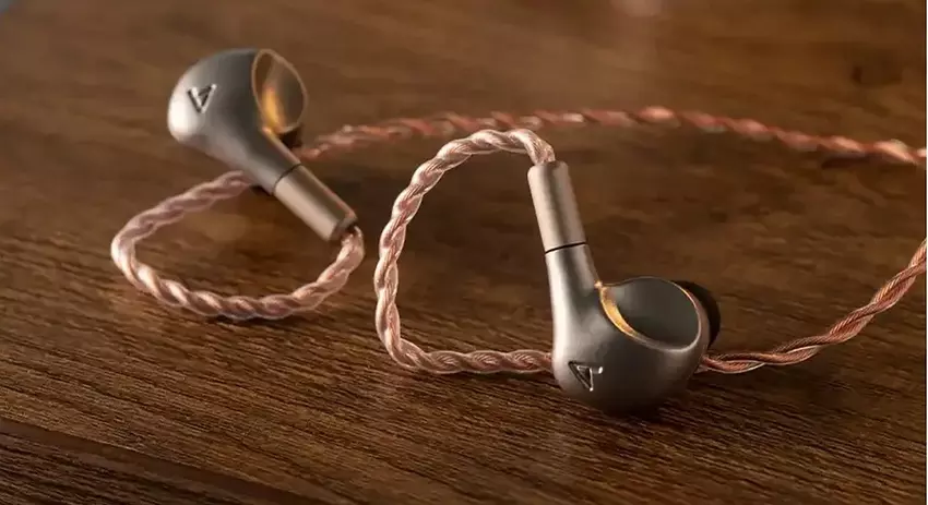 Astell & Kern heeft de Luna premium hoofdtelefoons gelanceerd die geluid van de hoogste kwaliteit bieden en $2700 kosten