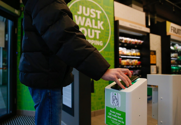 Amazon stapt af van Just Walk ...