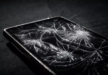 Analisten: smartphones met schermen die "zichzelf ...