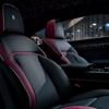 Voorproefje van 2025 Rolls-Royce Spectre Black Badge Close-up