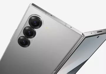 Samsung triple smartphone gespot in China ...