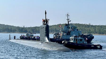 De Amerikaanse marine heeft de nieuwe Virginia-klasse nucleair aangedreven onderzeeër USS Indiana, die Tomahawk kruisraketten kan dragen, naar Canada gestuurd.
